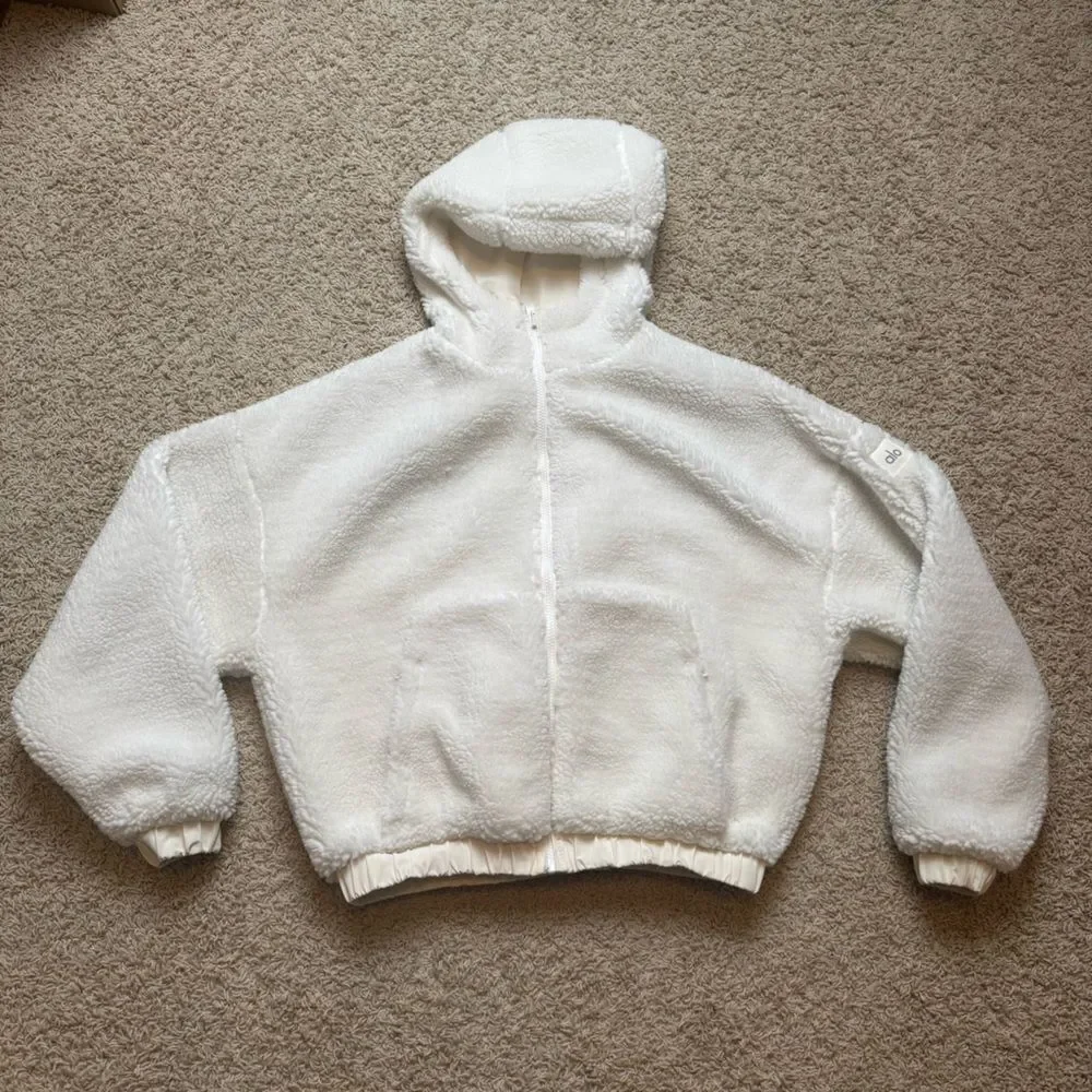 Alo Yoga Duality Sherpa Reversible Bomber Jacket White Cream Grey NWT XS
